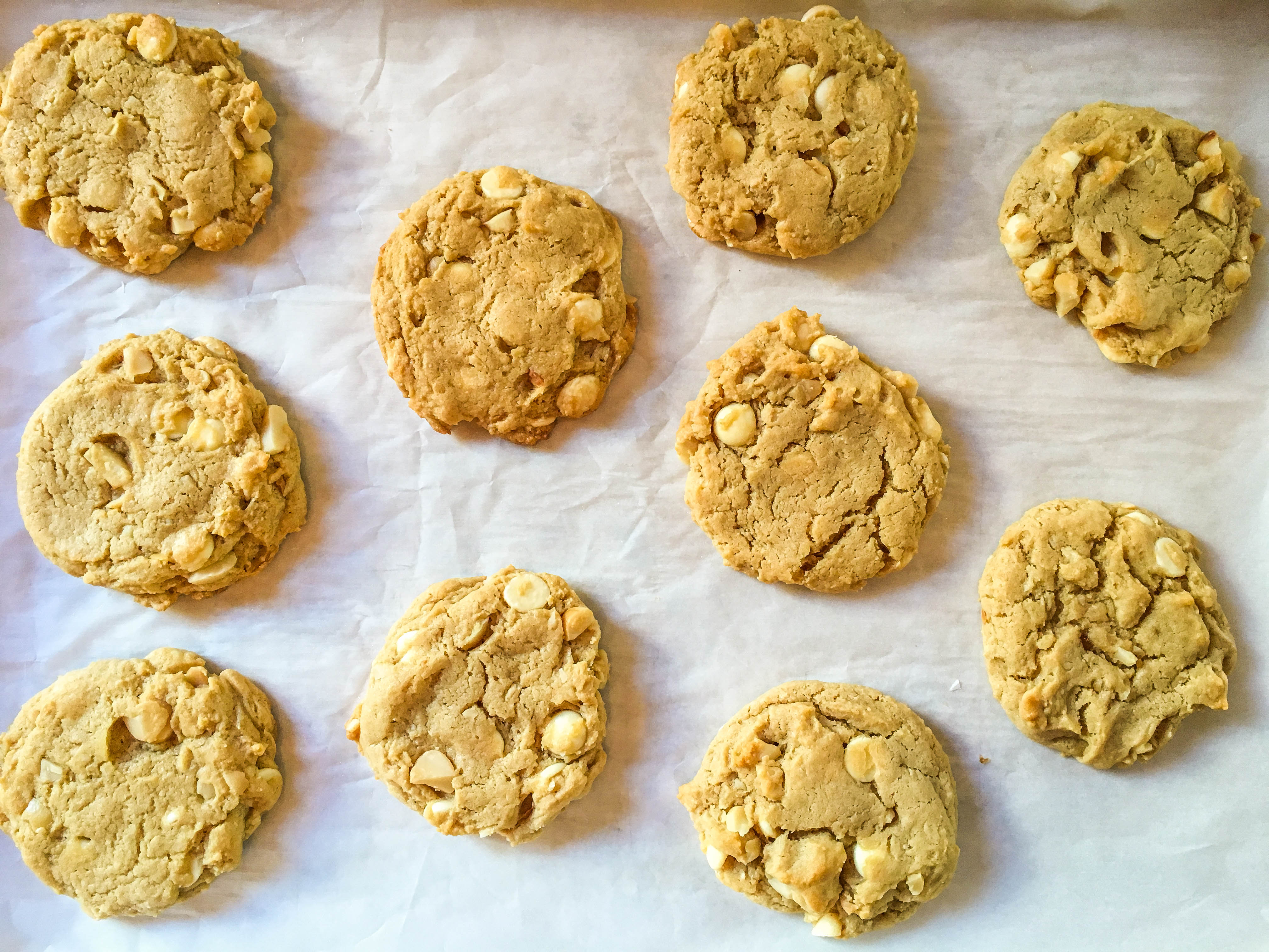 Browned Butter White Chocolate Macadamia Nut Cookies