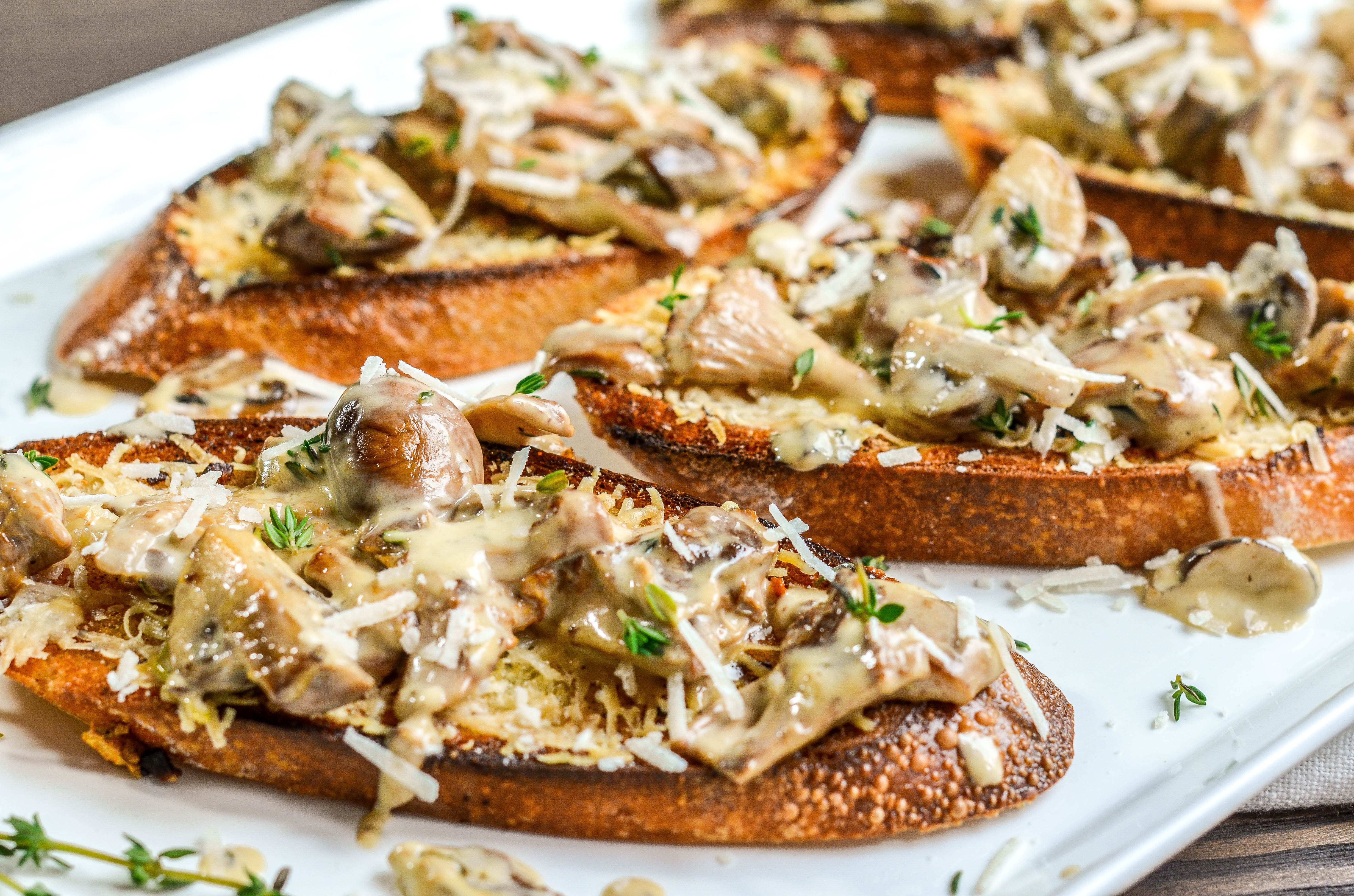 Creamed Mushrooms over Garlic Confit Toast-2