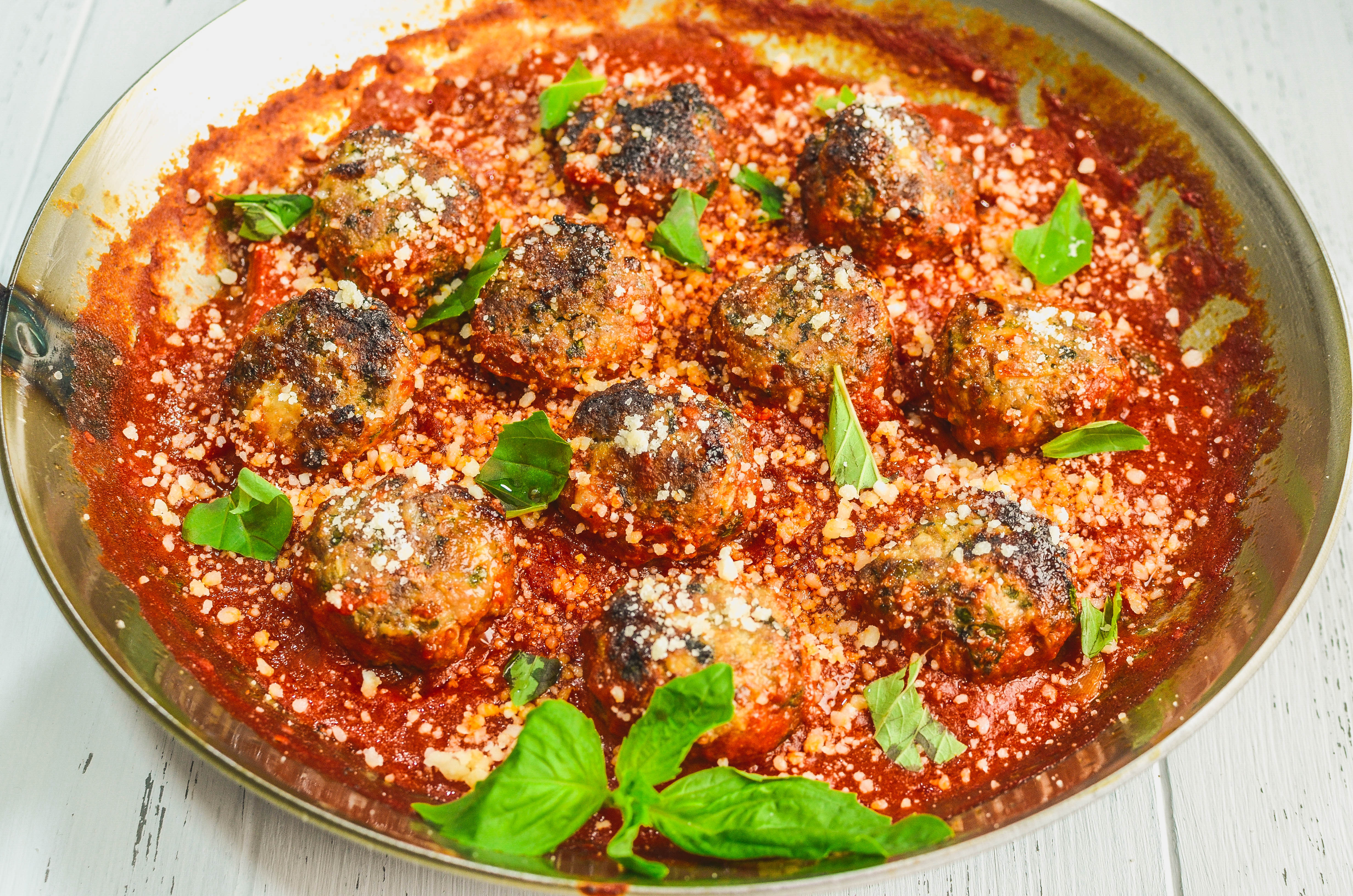 Spicy Smoked Mozzarella Meatballs-5.jpg