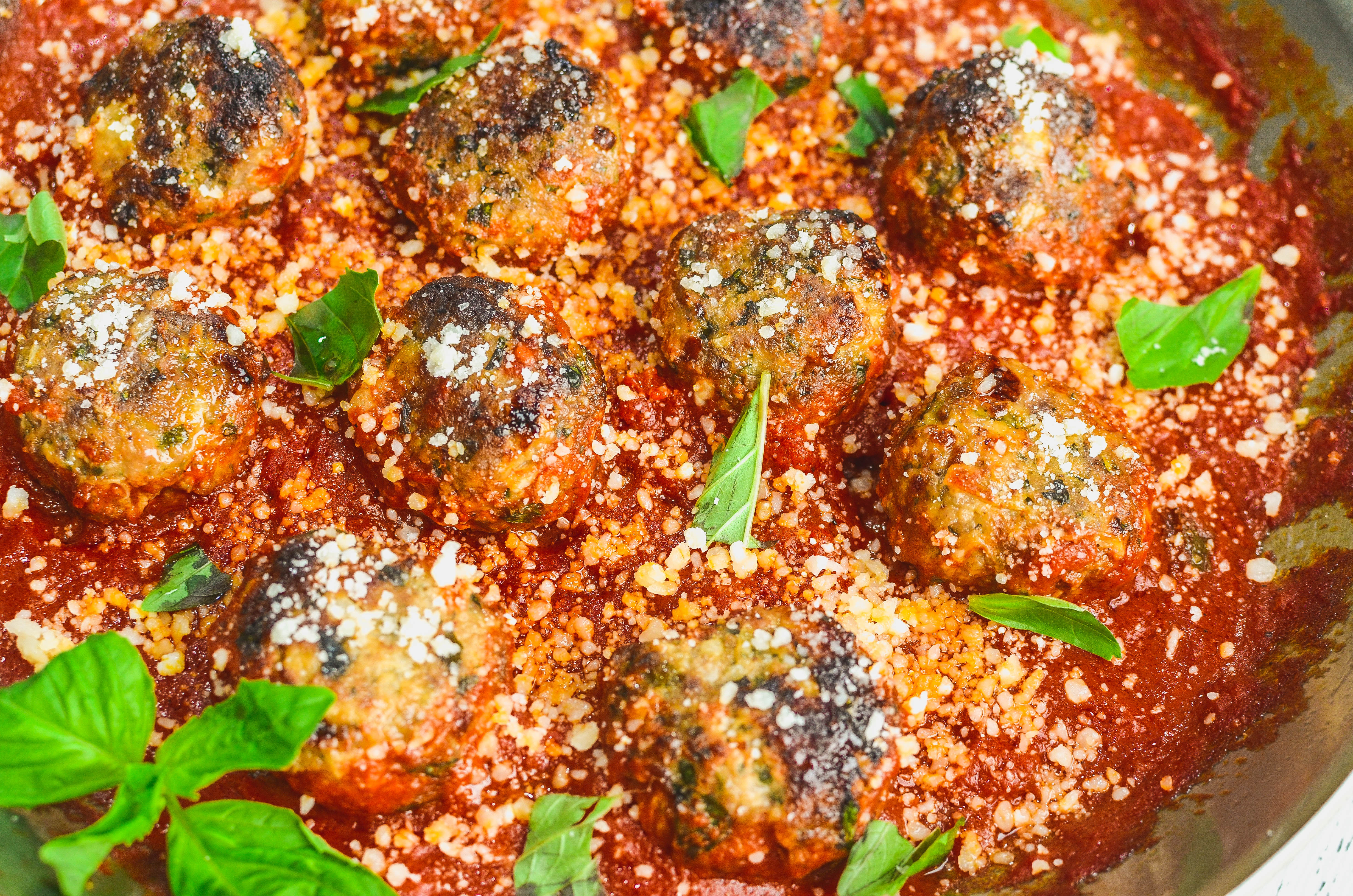 Spicy Smoked Mozzarella Meatballs-6.jpg