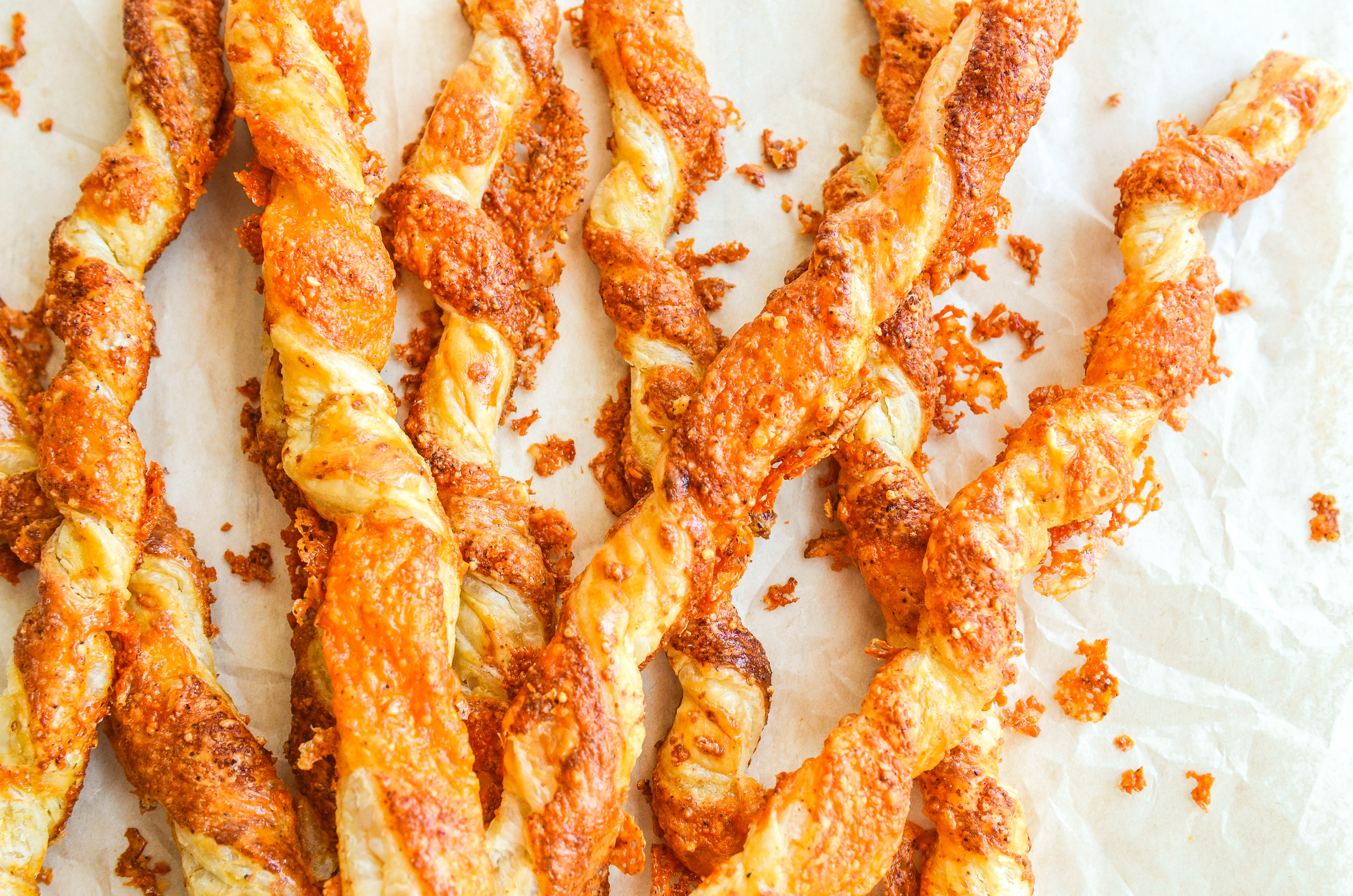 Spicy Cheddar Cheese Straws-2.jpg