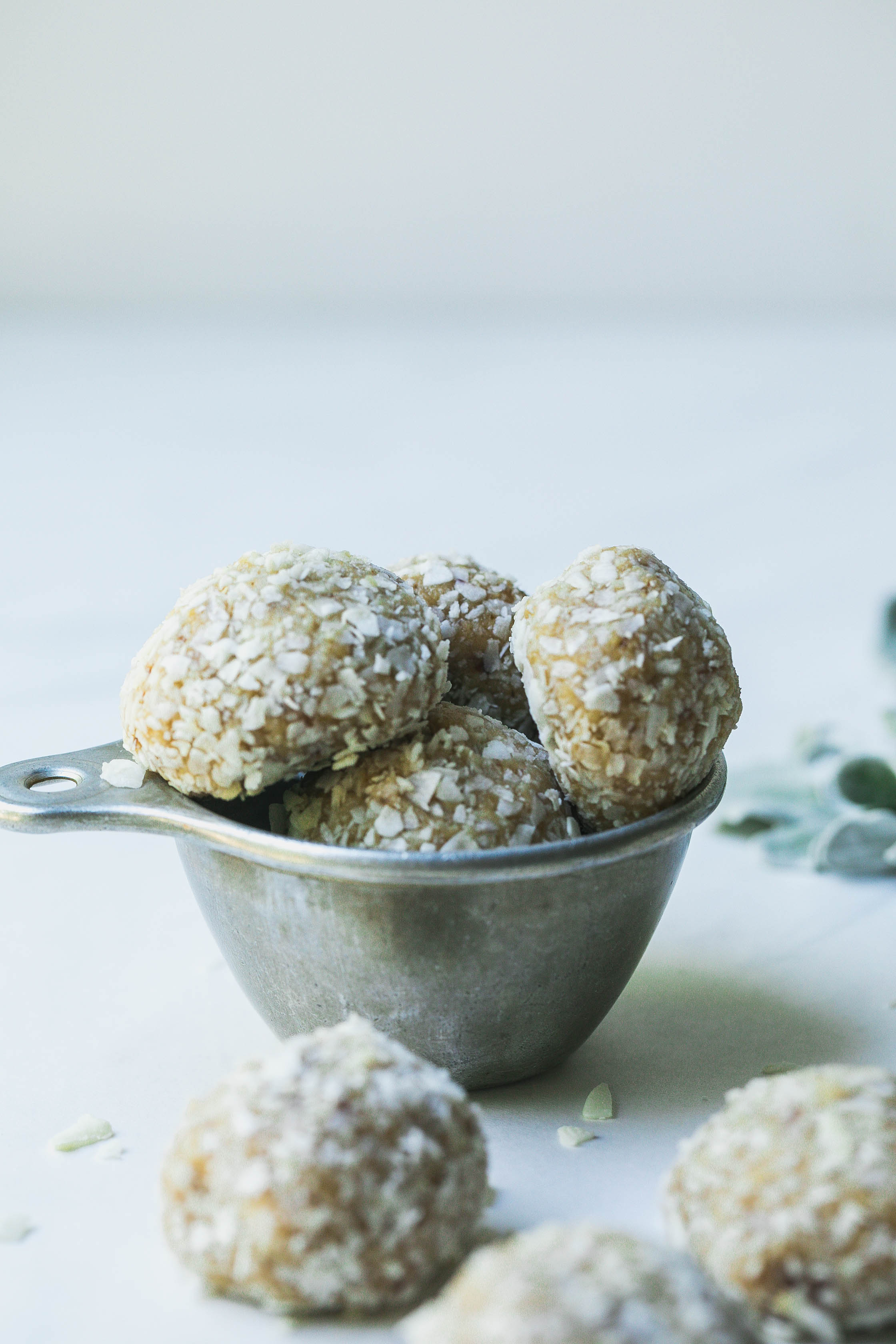 Tahini-Coconut Energy Balls-4.jpg